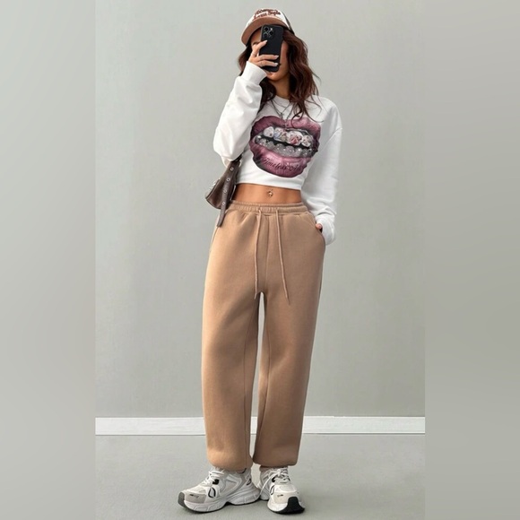 SHEIN sweat pants - Picture 1 of 6
